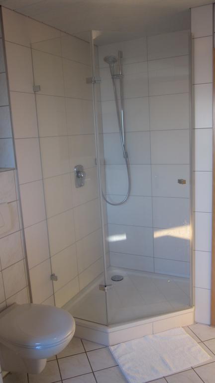 Komfort Apartment 1 Dg Juergen Kunzi Фильдерштадт Экстерьер фото